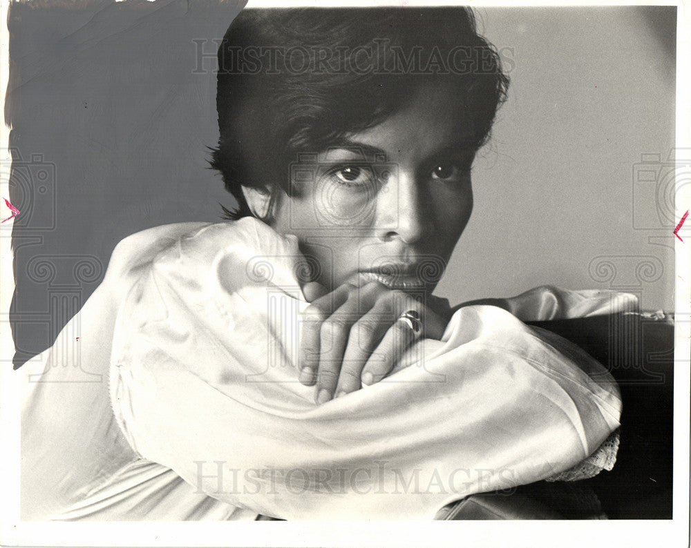 1975 Press Photo Bianca Jagger Advocate - Historic Images