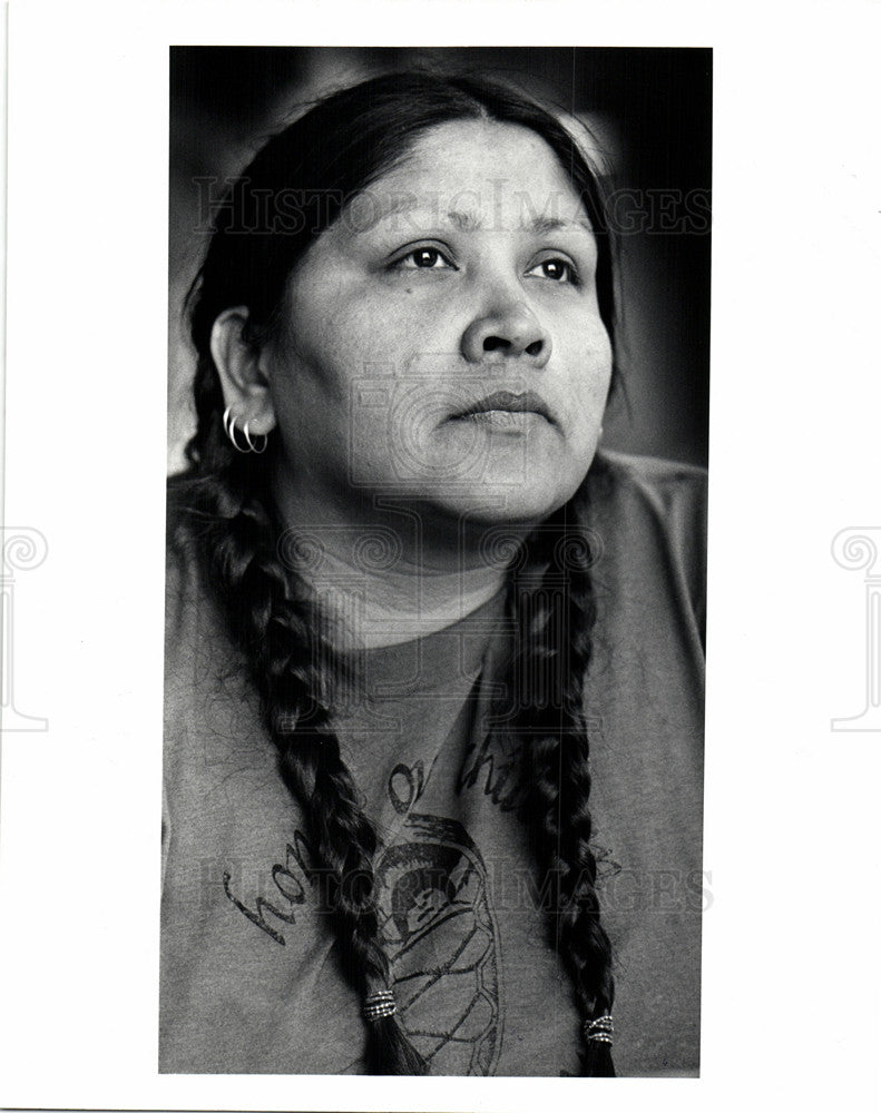 Press Photo Ramona Stonefish Indian harassment - Historic Images