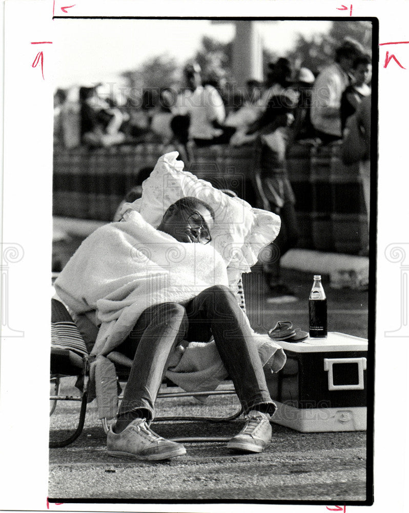 1984 Press Photo Ken Brown Jacksons Victory Tour - Historic Images