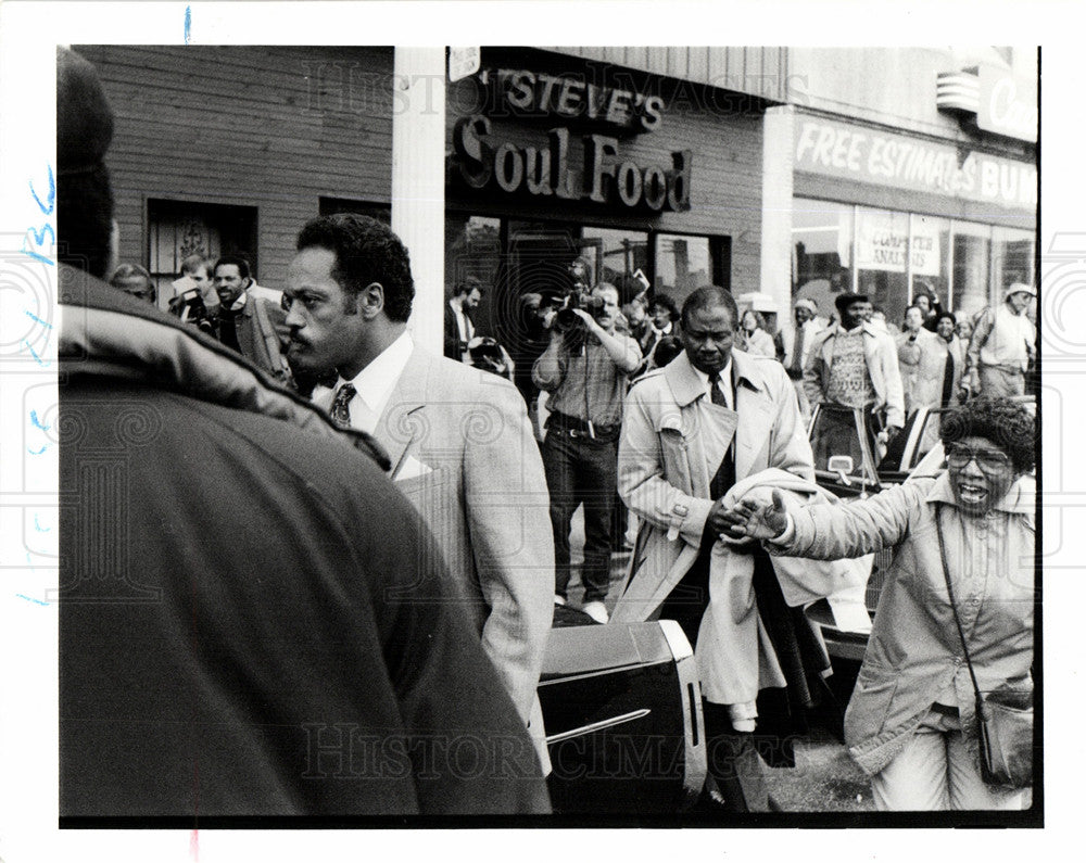 1989 Press Photo Jesse Jackson Detroit Lunch Supporter - Historic Images
