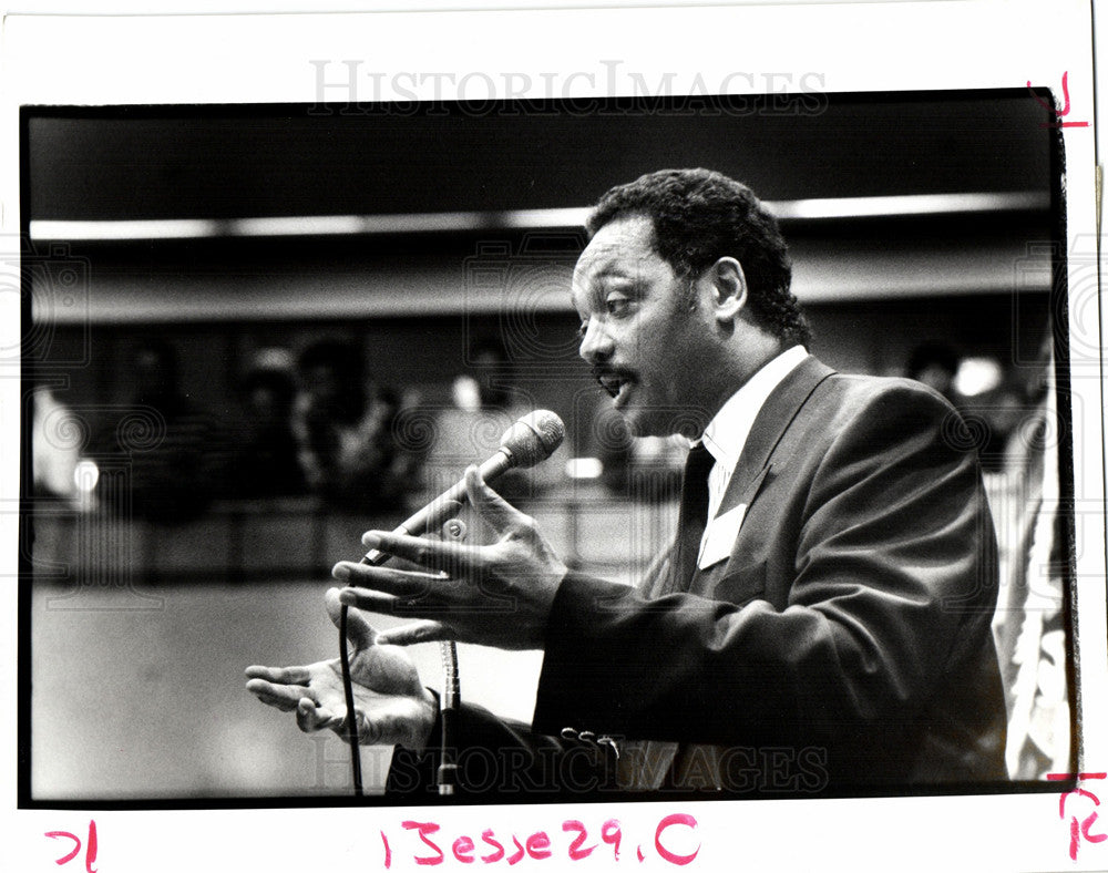 1992 Press Photo Jesse Jackson Voters Wayne County - Historic Images