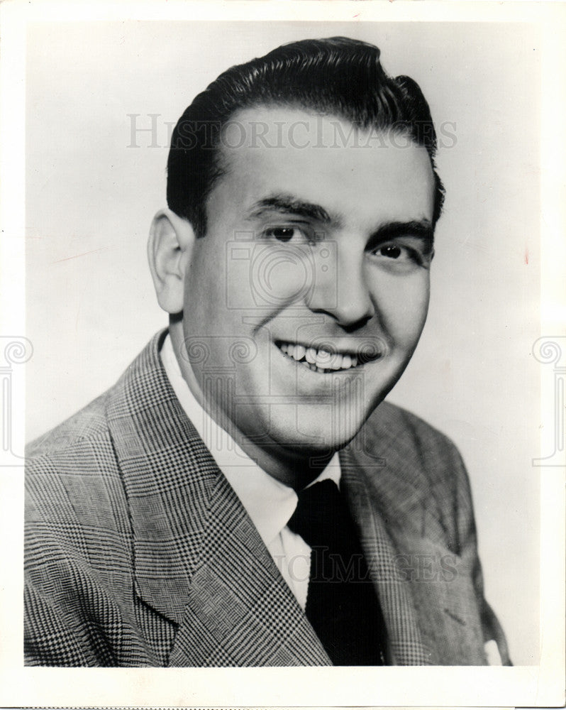 1955 Press Photo Dennis James professional performer - Historic Images