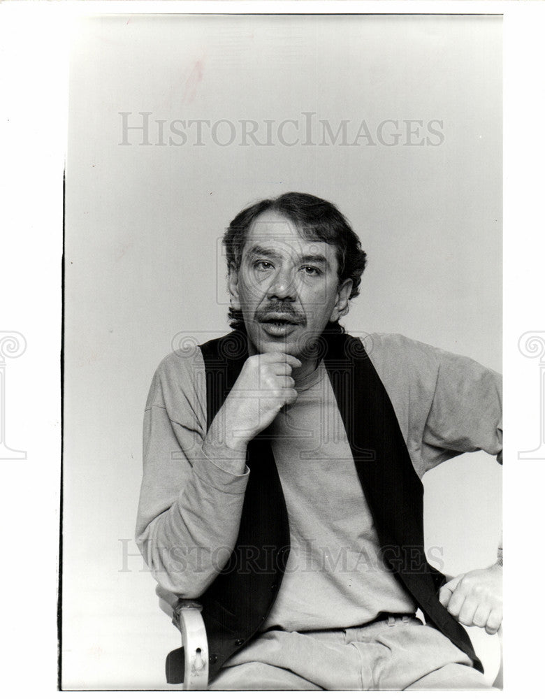 1991 Press Photo Chris Jaszchzak Detroit Theater Stage - Historic Images