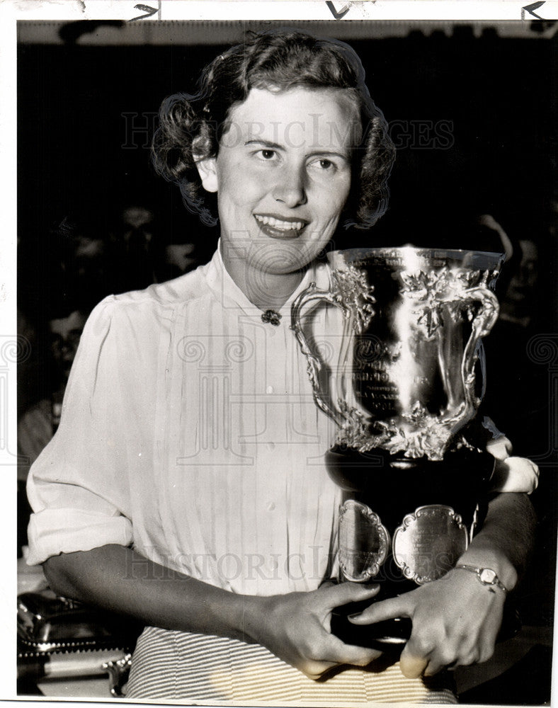 1942 Press Photo Betty James Western Amateur Golf - Historic Images