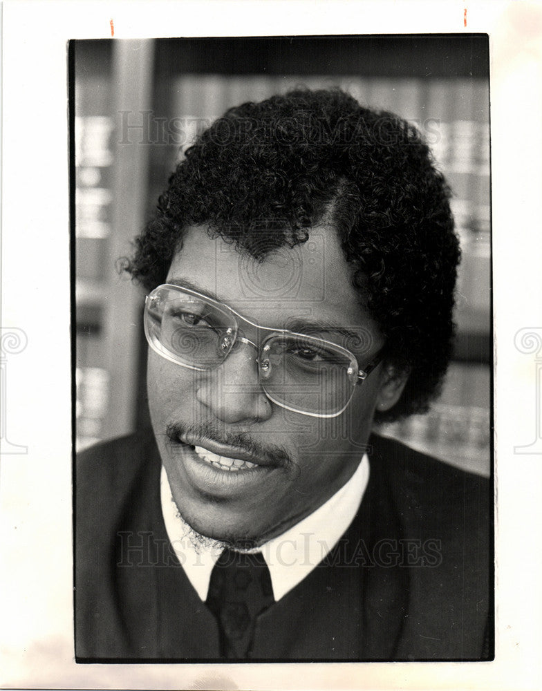 1983 Press Photo Judge Leon Jenkins library - Historic Images