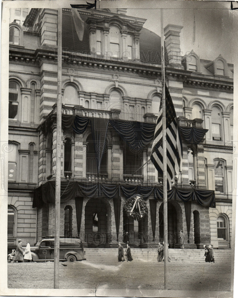 1950 Press Photo Edward Jeffries City Hall Black Honor - Historic Images