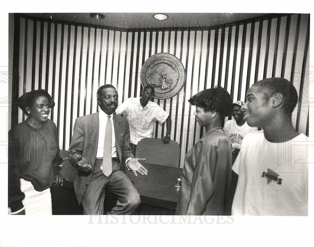 1988 Press Photo Dr. Arthur Jefferson, Detroit - Historic Images