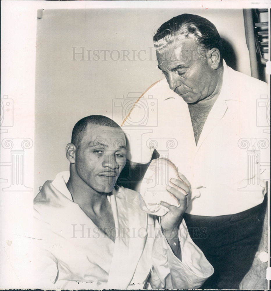 1963 Press Photo Harold Johnson professional boxer - Historic Images