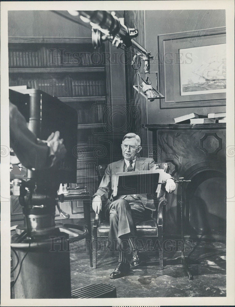 1953 Press Photo Gerald Johnson, writer, analyst - Historic Images