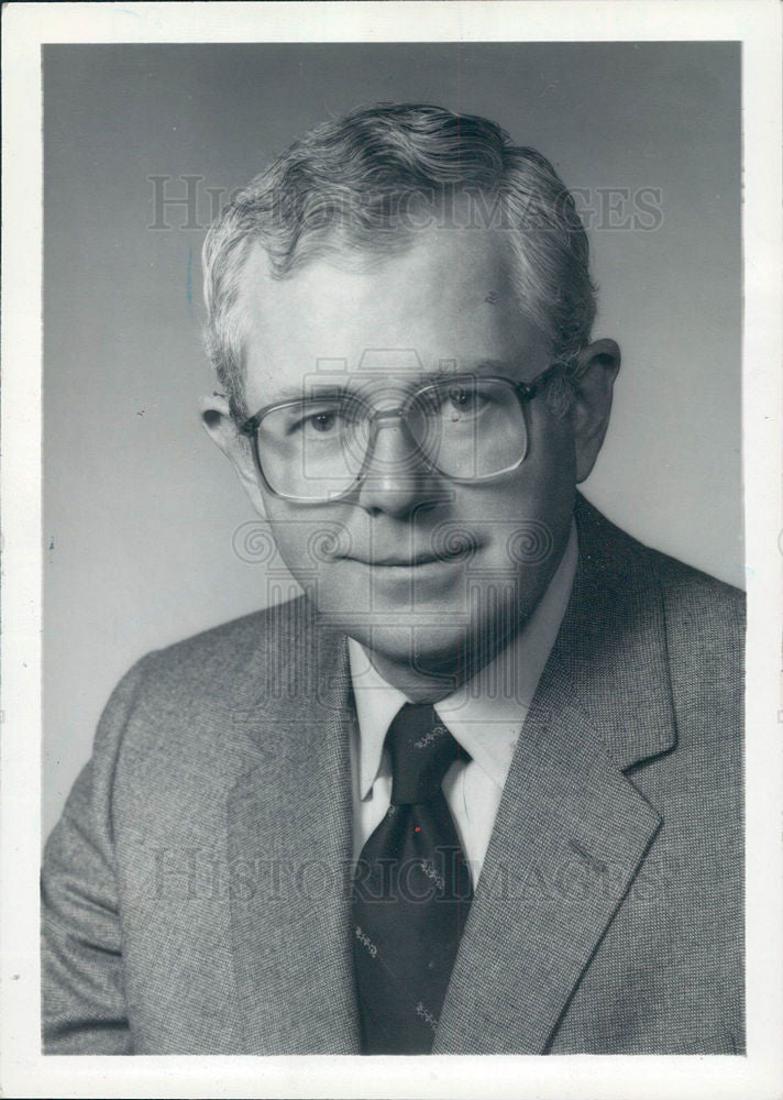 1983 Press Photo Elmer W Johnson - Historic Images