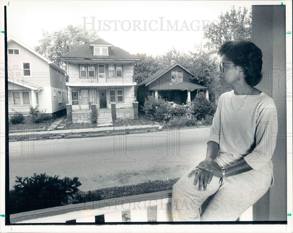 1987 Press Photo Detroit REACH Homes Renovation Johnson - Historic Images