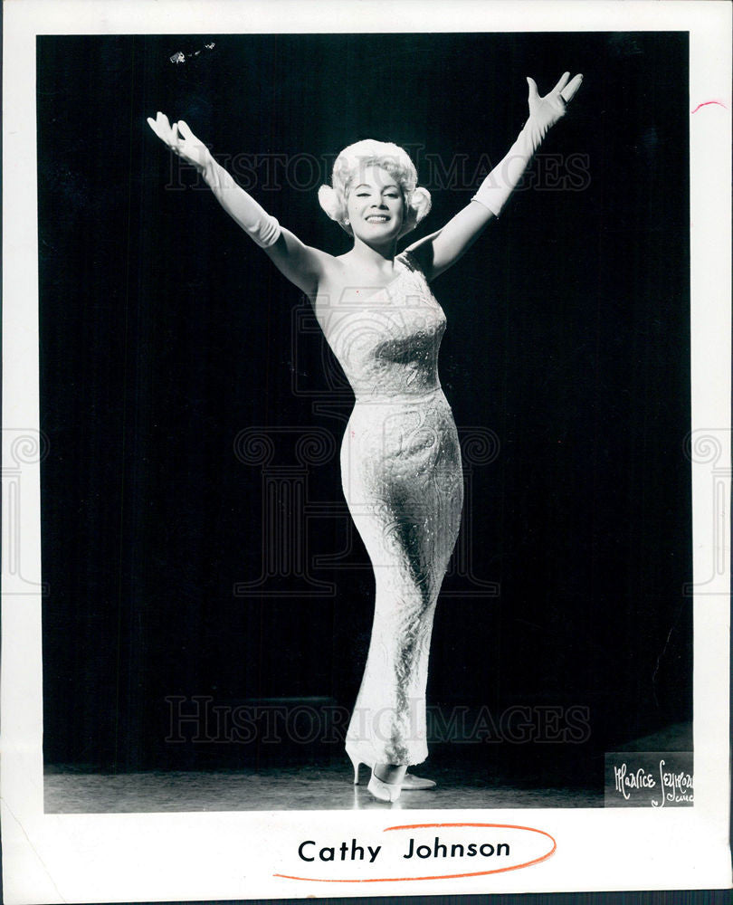 1964 Press Photo Cathy Johnson Singer - Historic Images