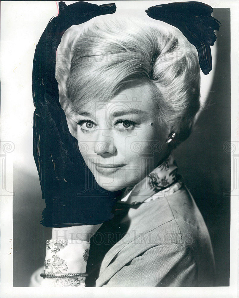 1965 Press Photo Glynis Johns CBS - Historic Images