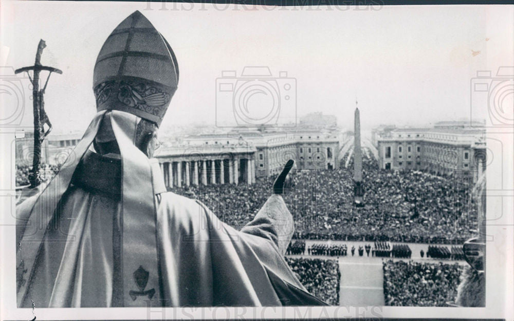 1965 Press Photo Pope Paul VI, Easter blessing - Historic Images