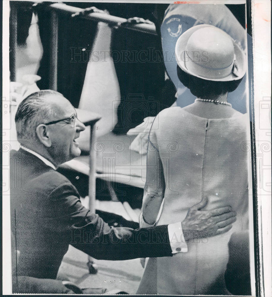 1964 Press Photo Lady Bird Johnson First Lady Lyndon - Historic Images