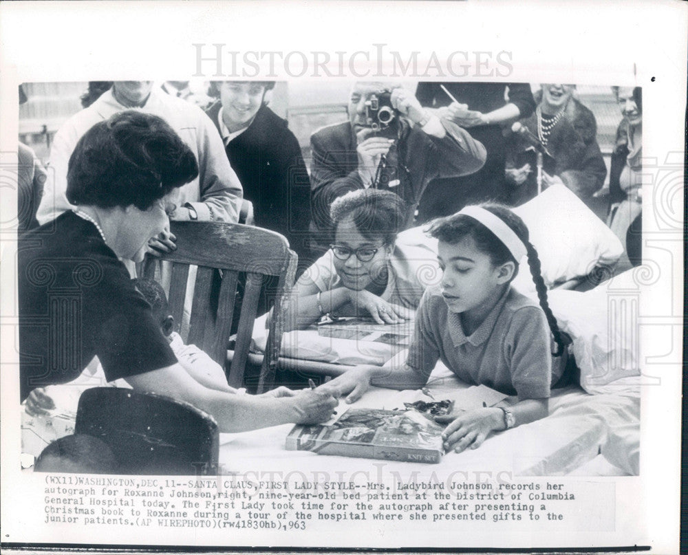 1963 Press Photo Ladybird Johnson District of Columbia - Historic Images