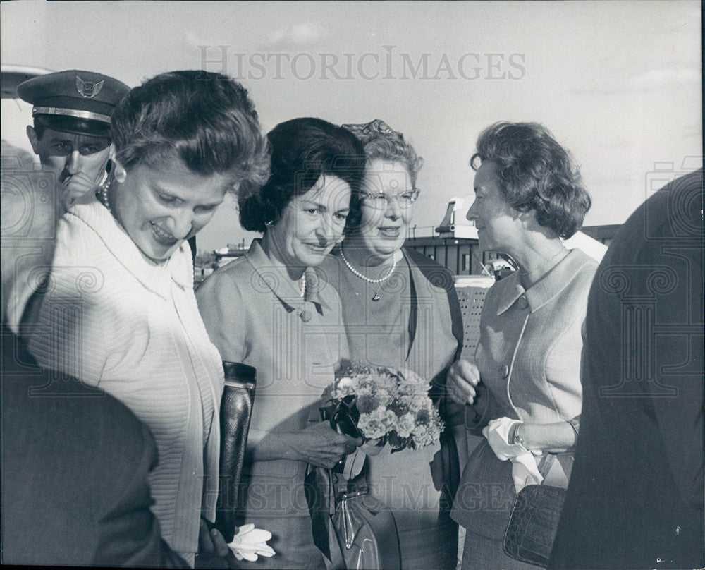 1964 Press Photo Mrs.Lyndon B. Johnson lady bird - Historic Images