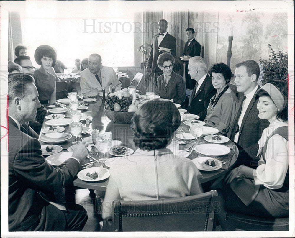1968 Press Photo Lyndon Johnson Lady Bird Thanksgiving - Historic Images