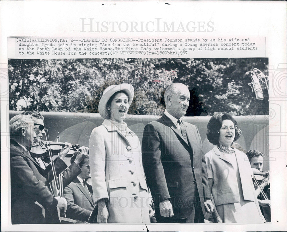 1967 Press Photo Lynda Bird Johnson President Daughters - Historic Images