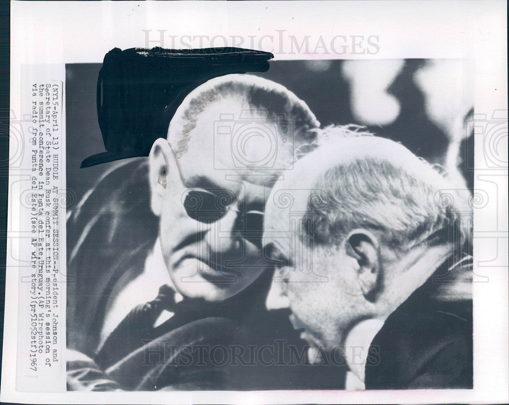 1967 Press Photo Lyndon Johnson Dean Rusk confer summit - Historic Images