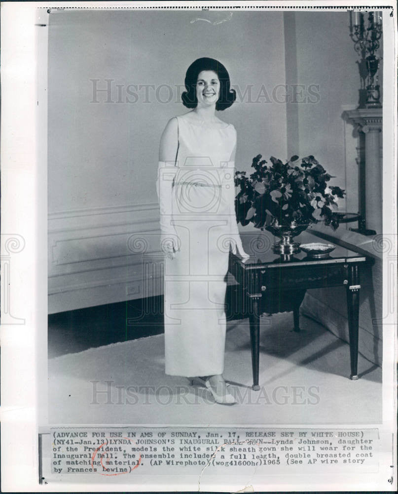 1965 Press Photo Lynda Johnson inaugural ball gown - Historic Images