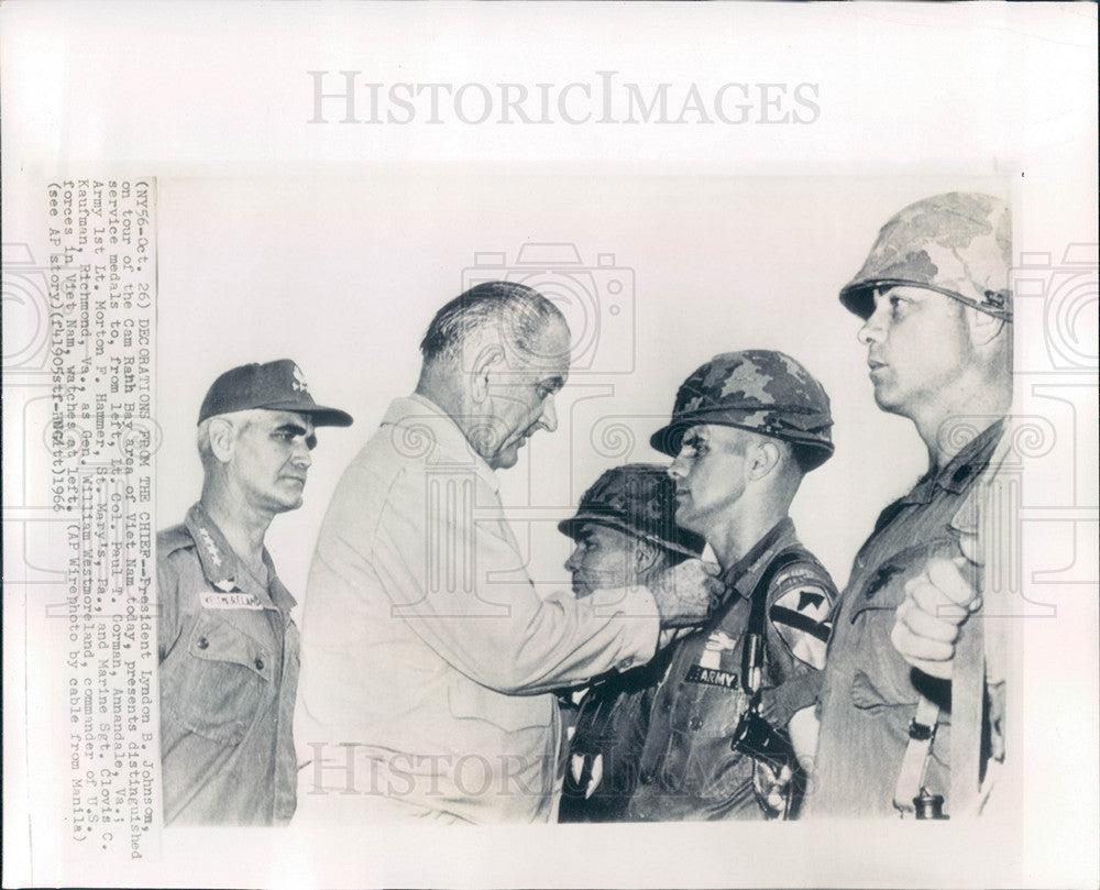 1966 Press Photo Lyndon B.Johnson President USA - Historic Images