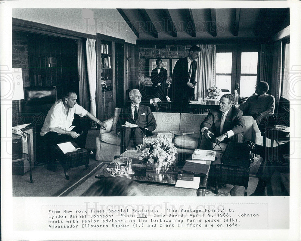 1968 Press Photo Lyndon Johnson advisers peace talks - Historic Images