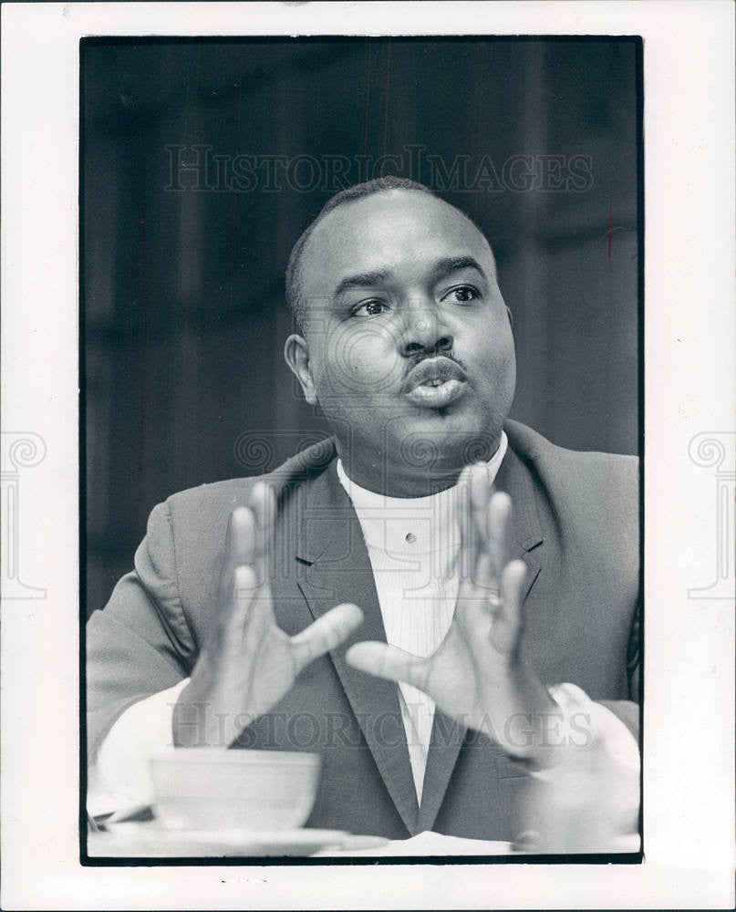 1969 Press Photo Louis Johnson Detroit Baptist Church - Historic Images