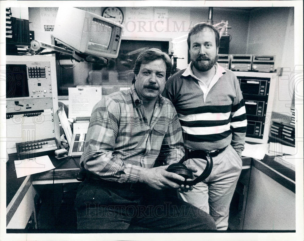 1990 Press Photo WLLz FM Jim Johnson George Baier - Historic Images