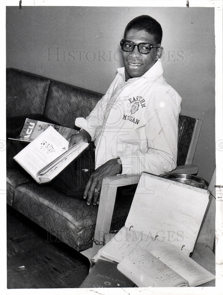 1958 Press Photo Hayes Jones athlete Olympics winner - Historic Images