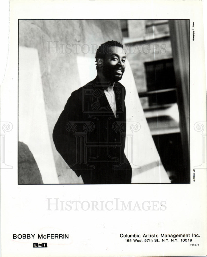 1992 Press Photo Bobby McFerrin Vocalist Conductor - Historic Images