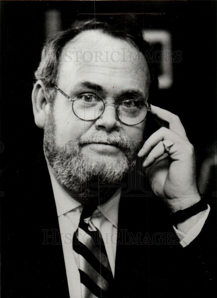 1996 Press Photo Thomas Lynch poet Michigan Essayist - Historic Images