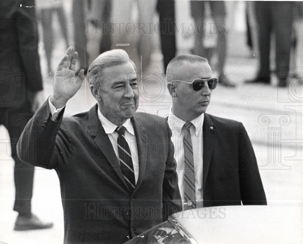 1968 Press Photo Eugene McCarthy - Historic Images