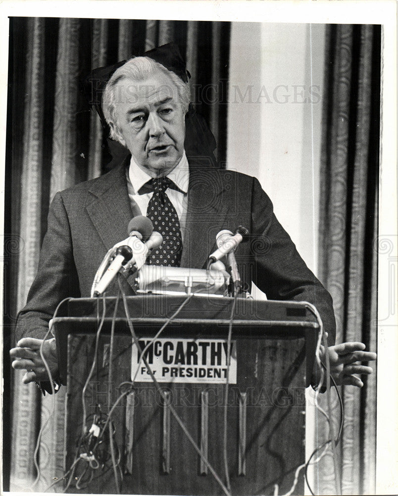 1976 Press Photo Eugene McCarthy politician Minnesota - Historic Images