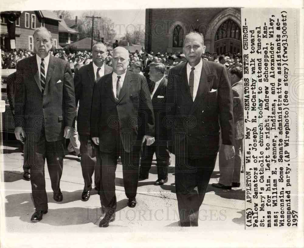 1957 Press Photo Joseph R. McCarthy, St. Mary&#39;s Church - Historic Images