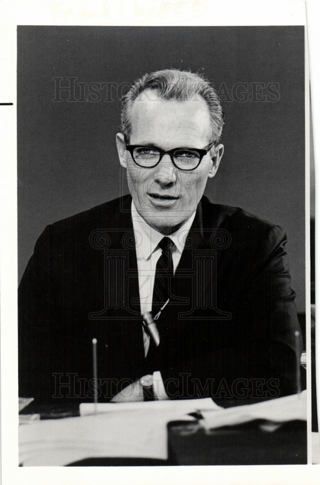 1967 Press Photo Frank McGee, television journalist - Historic Images