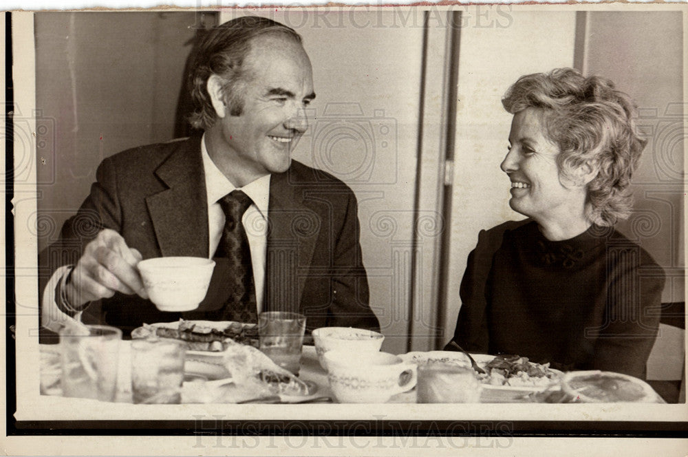 1972 Press Photo George McGovern senator Democrat - Historic Images