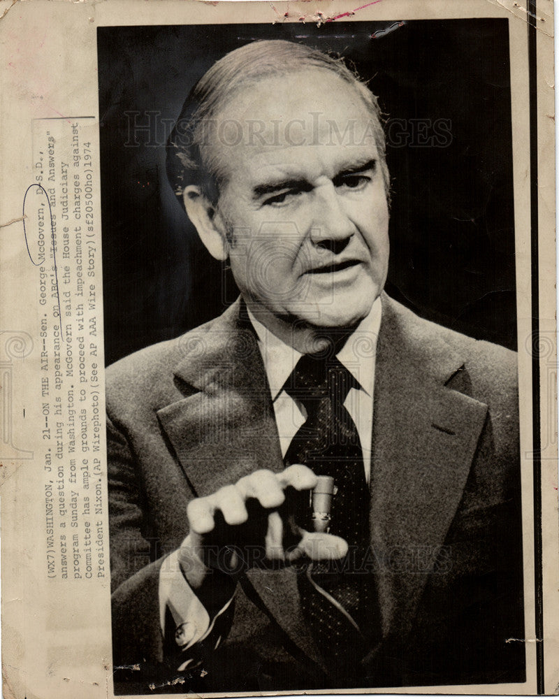 1972 Press Photo George McGovern Senator Vietnam War - Historic Images