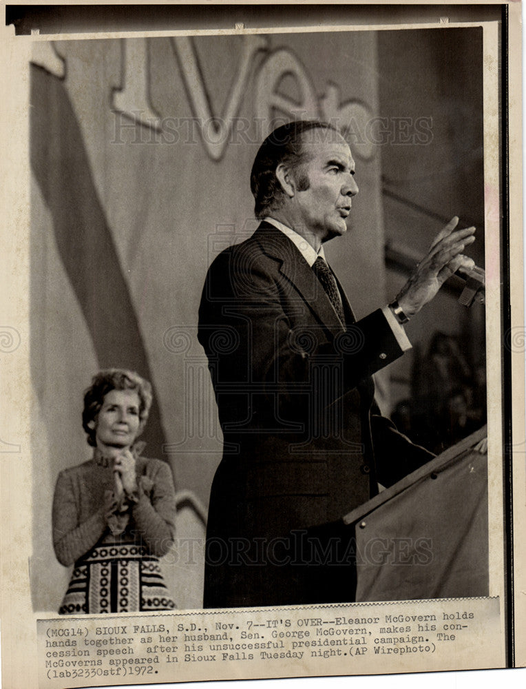 1972 Press Photo Sen. George McGovern Concedes Victory - Historic Images