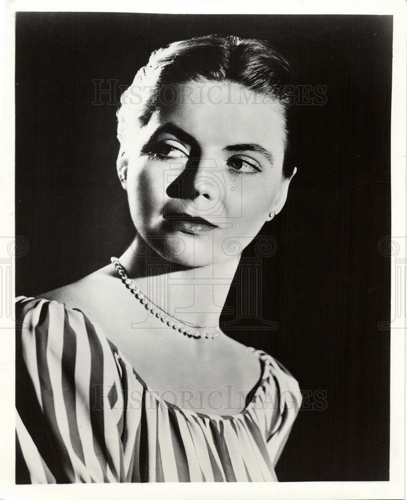 1954 Press Photo Dorothy Hackett McGuire actress - Historic Images