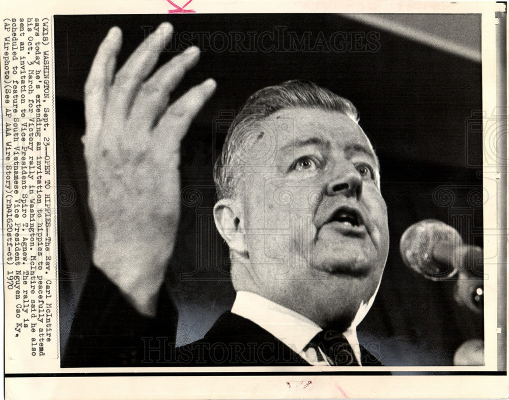 1970 Press Photo Rev.Carl McIntire Victory rally - Historic Images