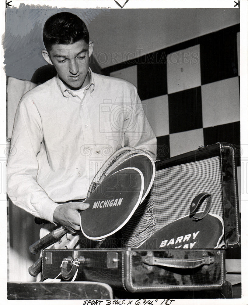 1956 Press Photo Barry MacKay single championships - Historic Images