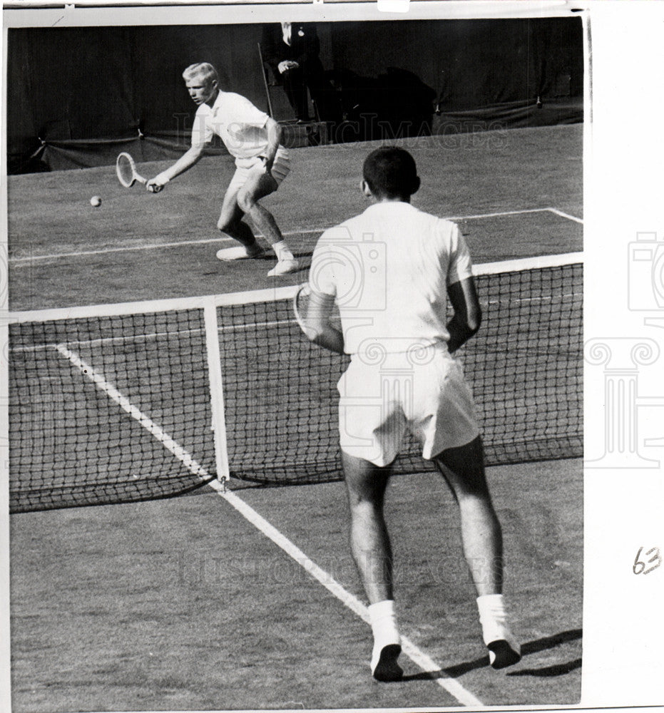 1958 Press Photo Barry MacKay Tennis Player Broadcaster - Historic Images