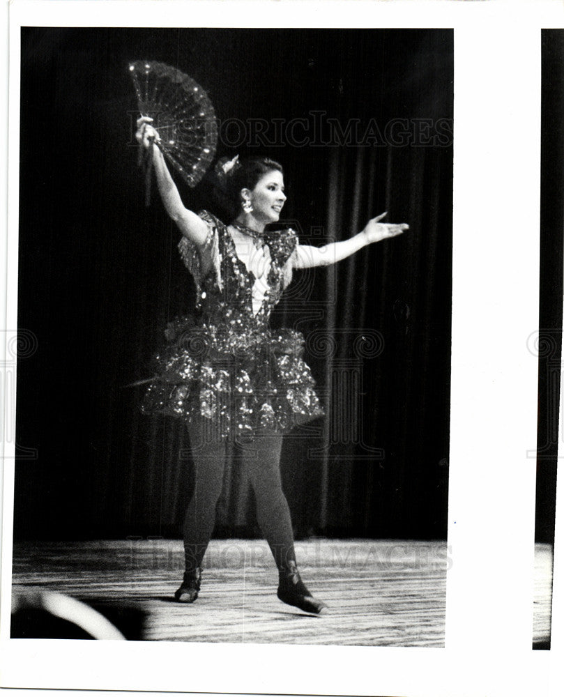 1989 Press Photo molly mcintyre michigan spanish ballet - Historic Images