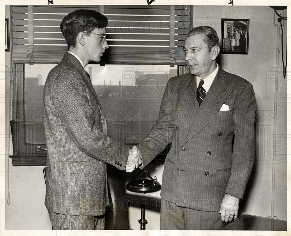 1945 Press Photo Clarence J. McLeod Prosecutor Son - Historic Images