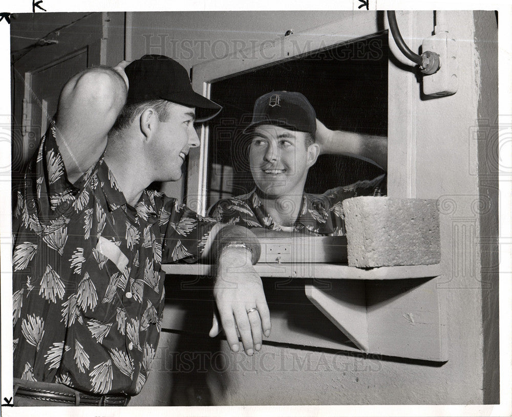1951 Press Photo Wayne McLeland, Detroit Tigers - Historic Images