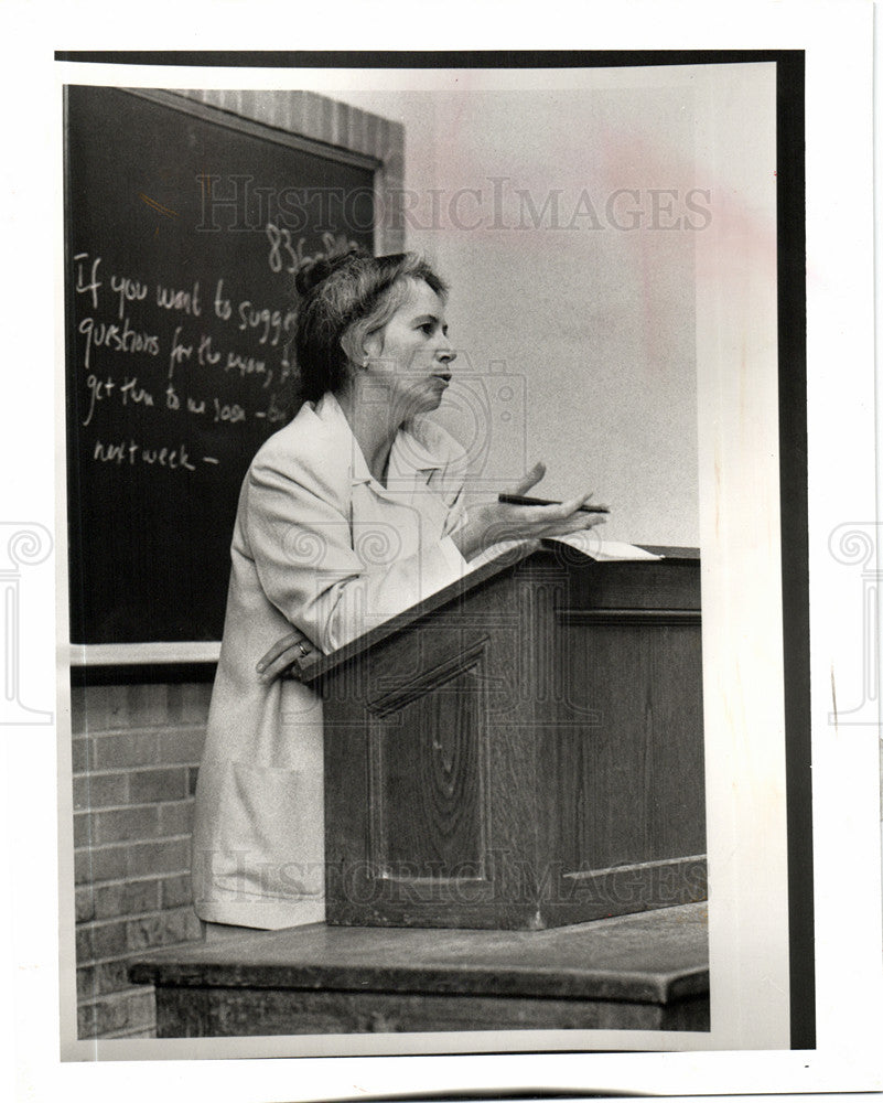 1991 Press Photo Catharine MacKinnon Michigan professor - Historic Images