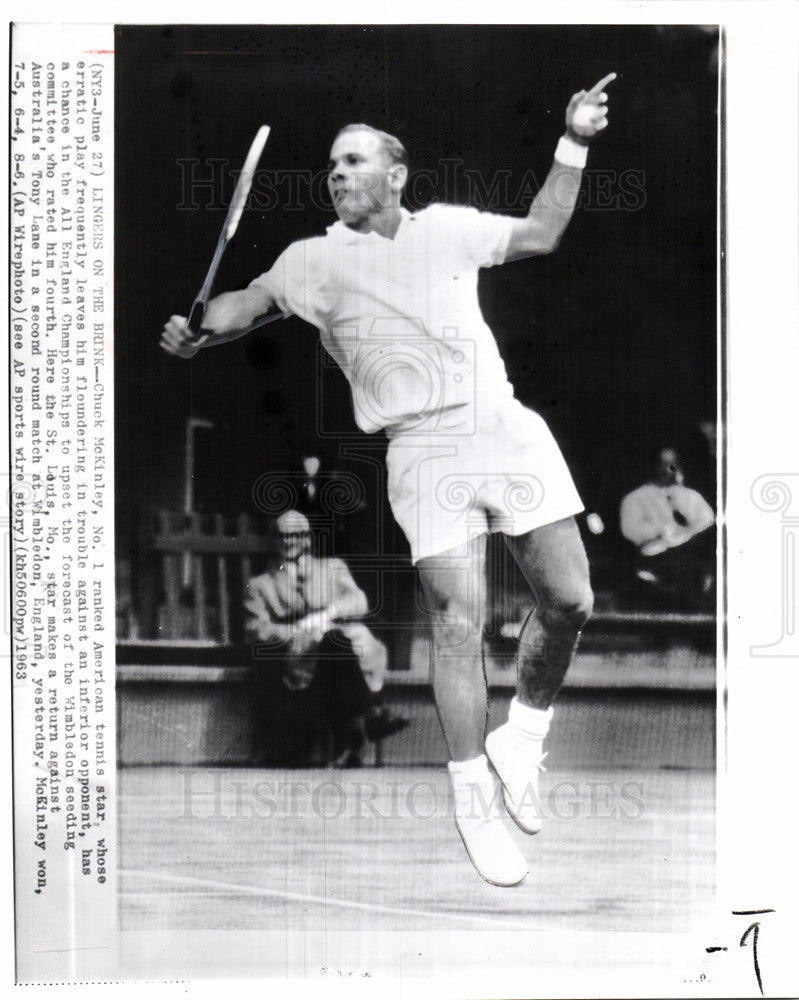 1963 Press Photo Chuck McKinley Wimbledon tennis - Historic Images
