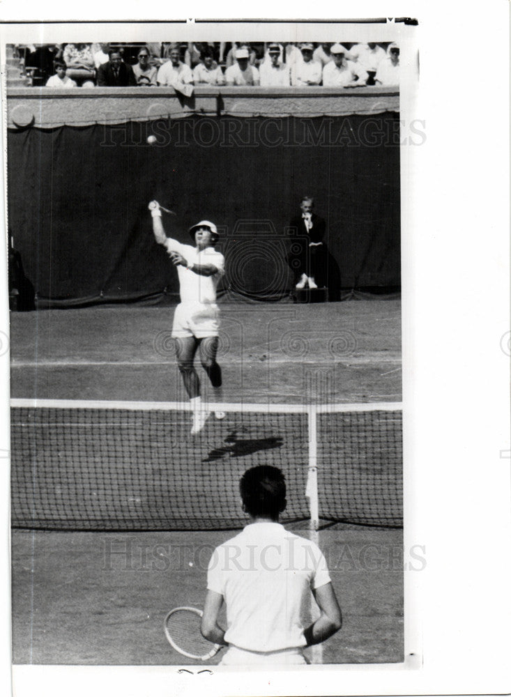 1963 Press Photo Chuck McKinley, tennis singles - Historic Images