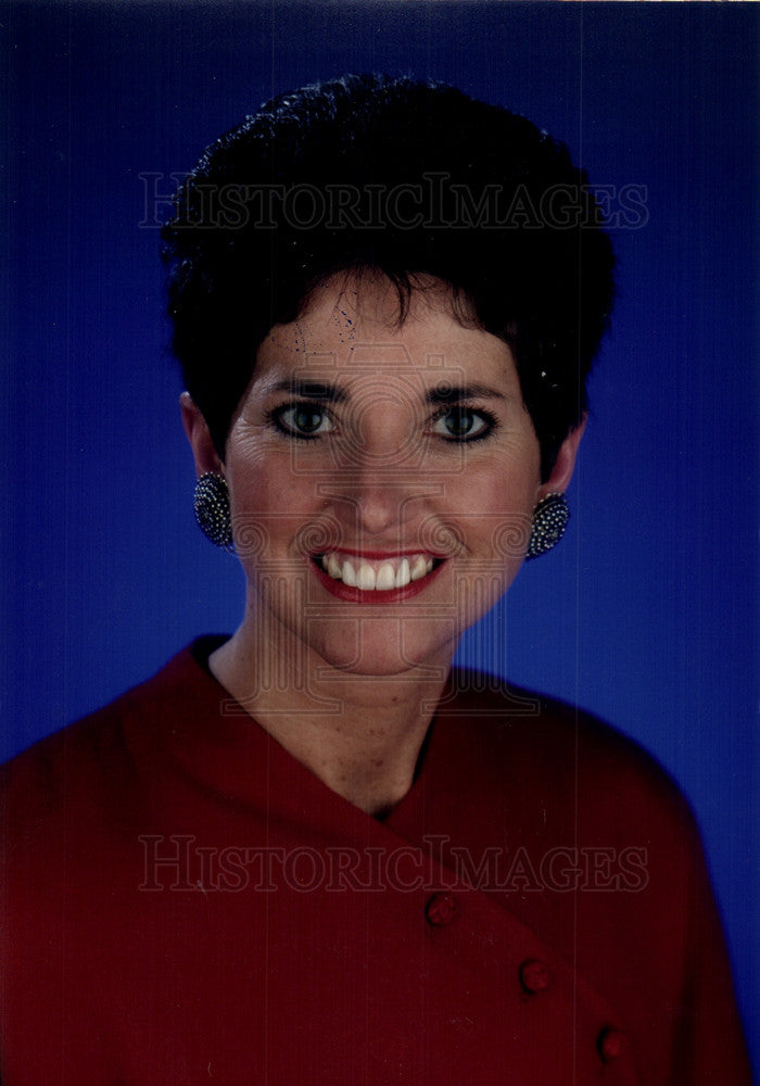 1998 Press Photo mackenzie nurse dmc ceo - Historic Images